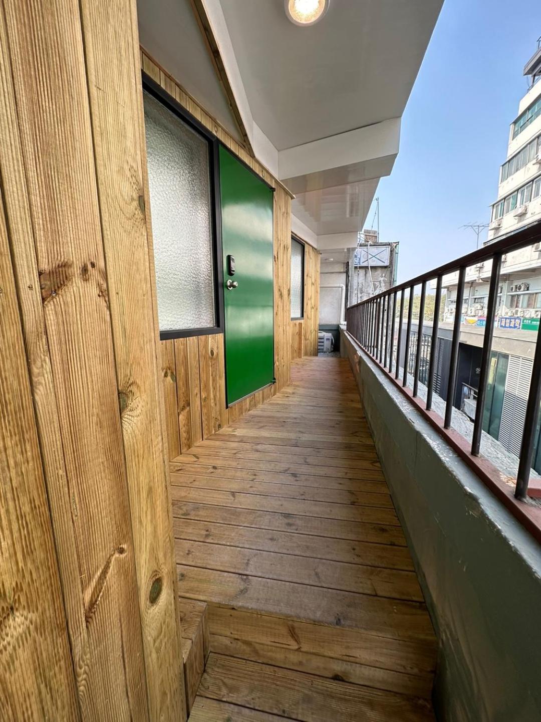 R Guesthouse Jongmyo โซล ภายนอก รูปภาพ